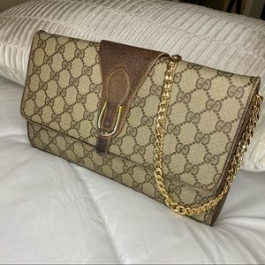 Gucci clutch